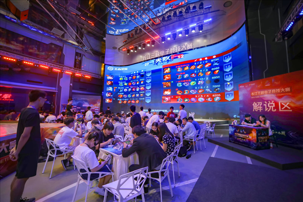 优先完成更 优先完成更